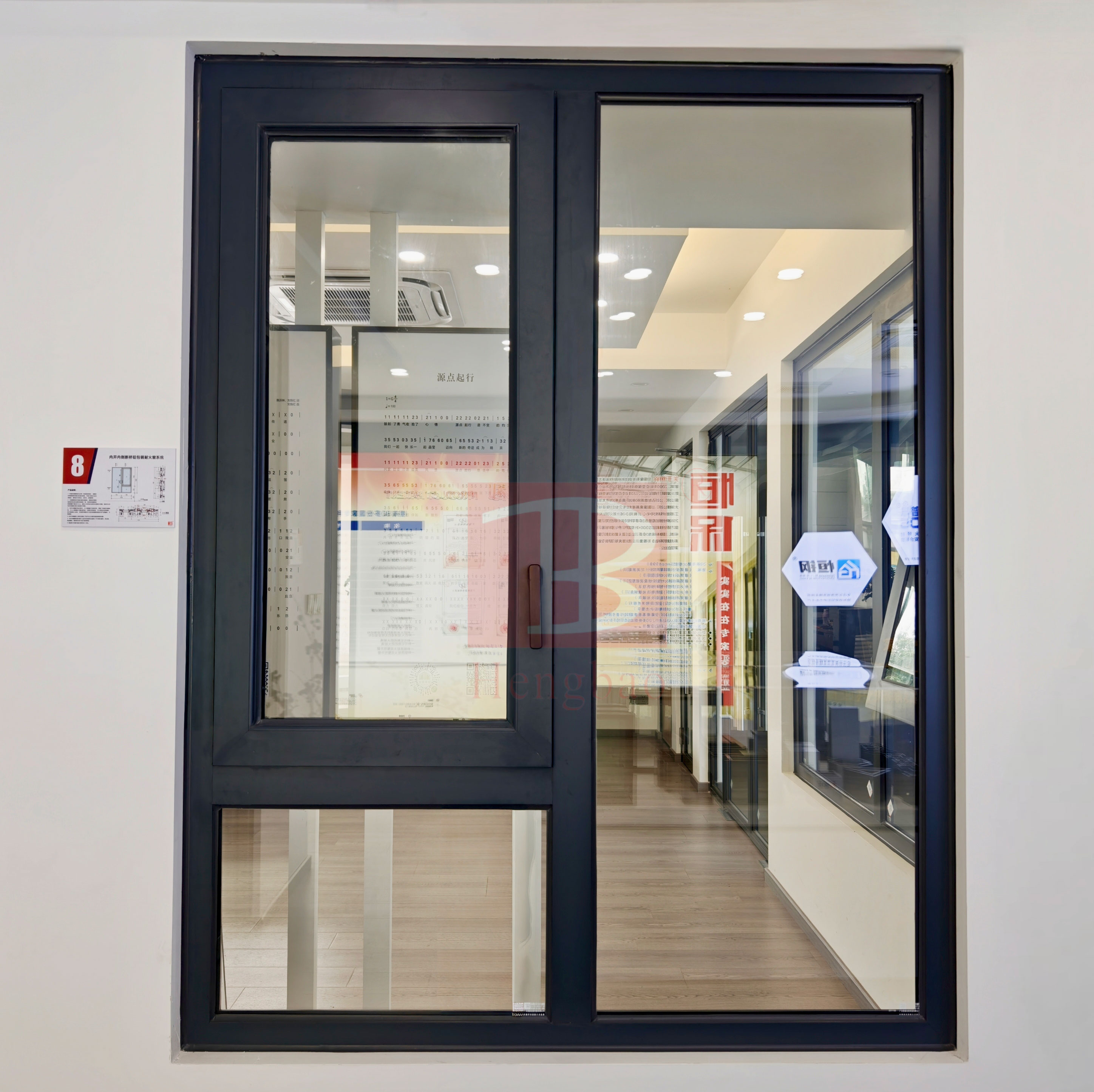 內(nèi)開(kāi)內(nèi)倒斷橋鋁包鋼耐火窗系統(tǒng)